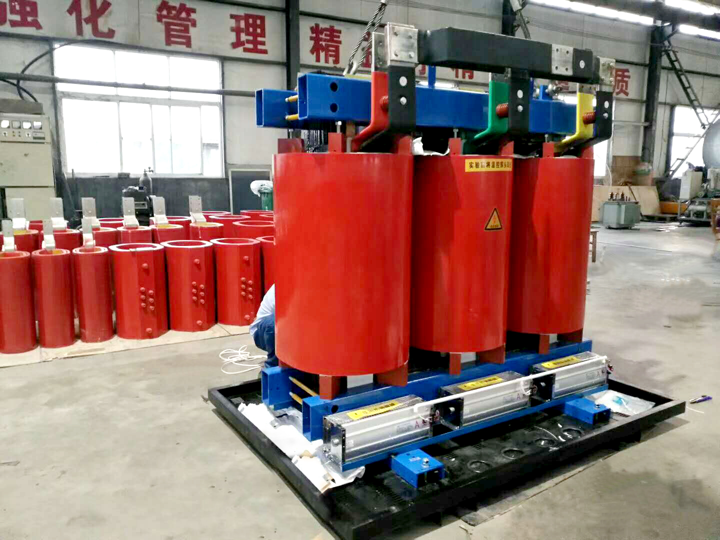 深圳SCB10干式变压器